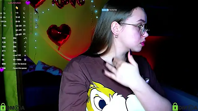 Lilysweet13 online show from 28, 2, 2026