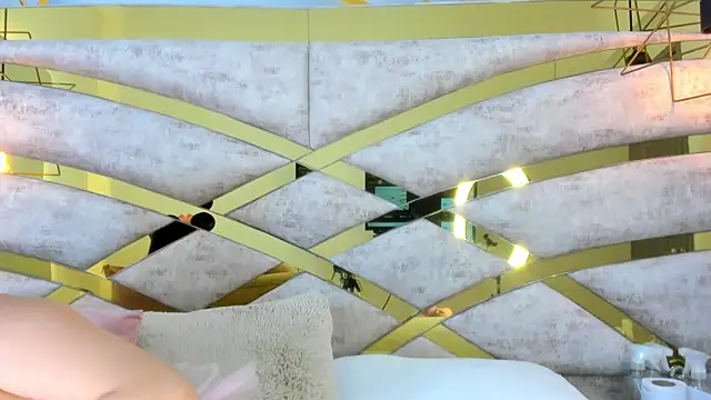 Sofiia Rossee  online show from 11, 1, 2026