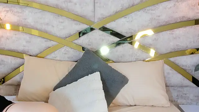 Sofiia Rossee  online show from 12, 2, 2026