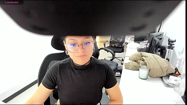 jenn cg online show from 1, 11, 2025