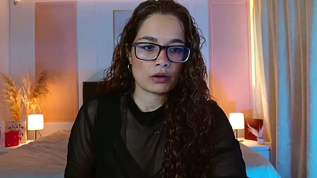 Rose Thompson1 online show from 20, 5, 2026