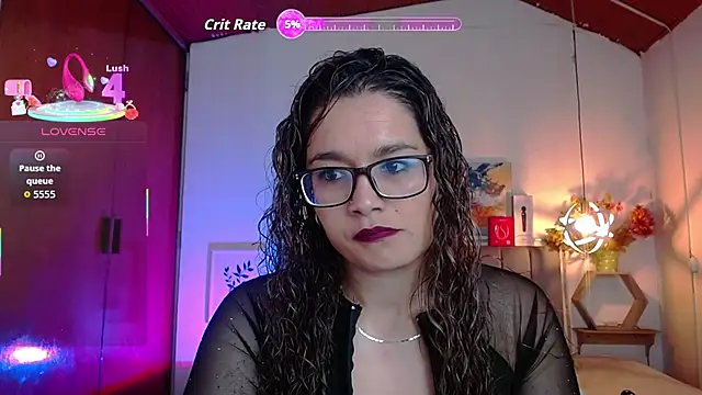 Rose Thompson1 online show from 6, 10, 2025
