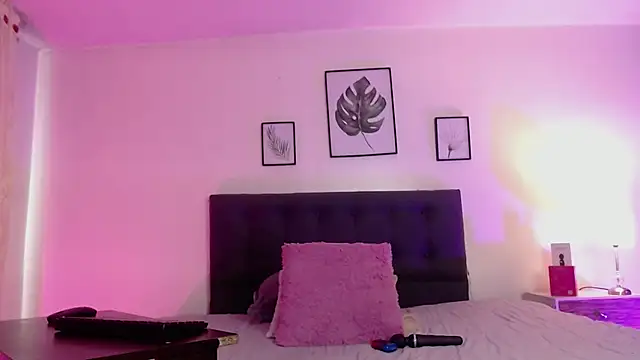 Rose Thompson1 online show from 31, 1, 2026