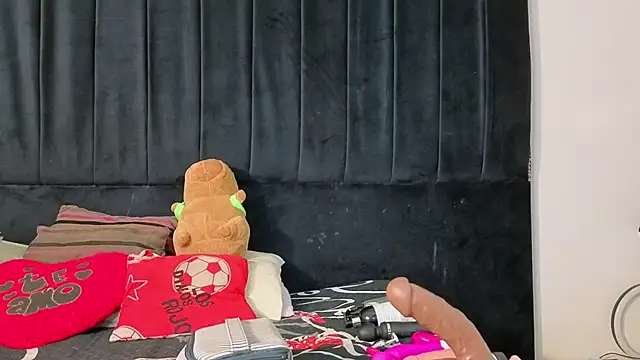 Snapshot of megan_stathann chatting on 13, 11, 2025 megan stathann online show from 13, 11, 2025