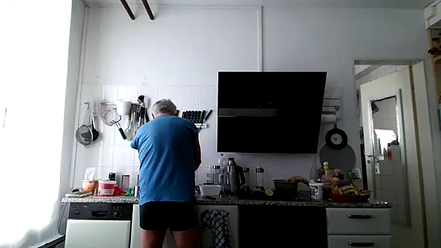 Snapshot of Berg_Boy chatting on 29, 3, 2026 Berg Boy online show from 29, 3, 2026