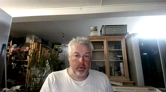 Berg Boy online show from 11, 3, 2025