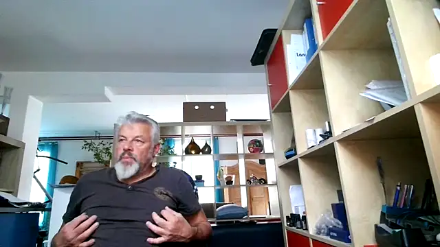 Snapshot of Berg_Boy chatting on 31, 3, 2026 Berg Boy online show from 31, 3, 2026