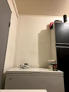 Hugo34bg online show from 8, 11, 2025