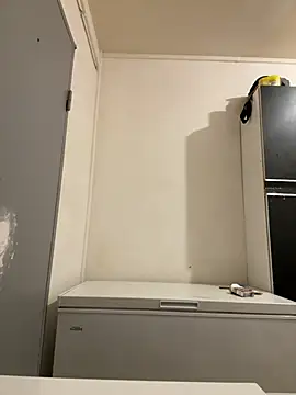 Hugo34bg online show from 4, 3, 2026