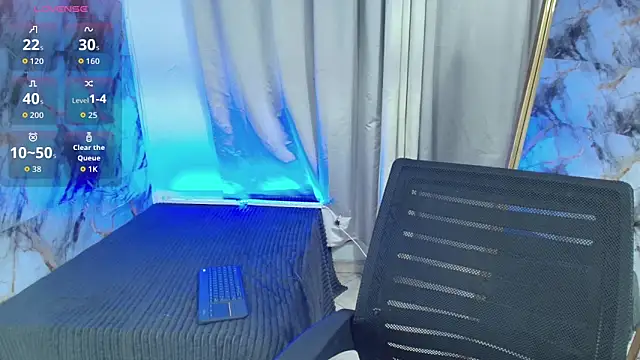 vicky bigboobs babe online show from 17, 5, 2026