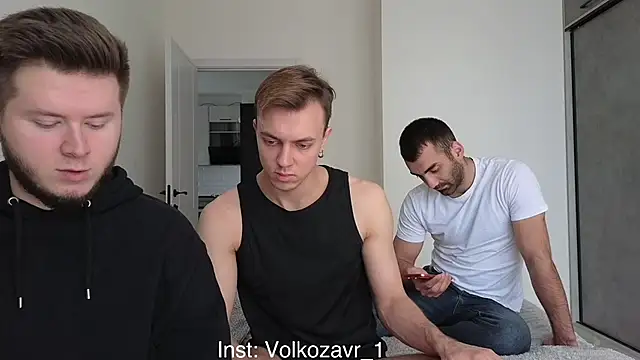 boys sobolisha online show from 10, 4, 2026