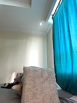 Ivelleee  online show from 16, 10, 2025