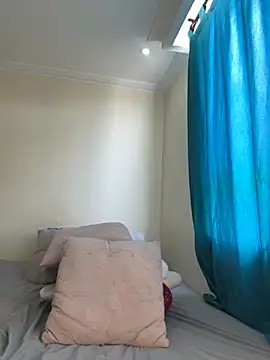 Ivelleee  online show from 19, 10, 2025