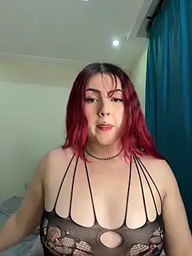 Ivelleee  online show from 18, 10, 2025