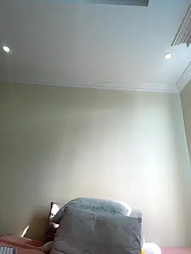 Ivelleee  online show from 15, 11, 2025