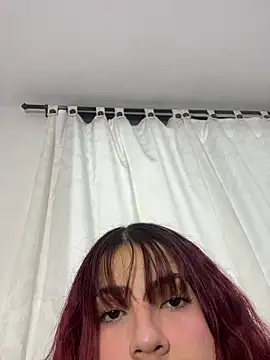 Ivelleee  online show from 22, 2, 2026