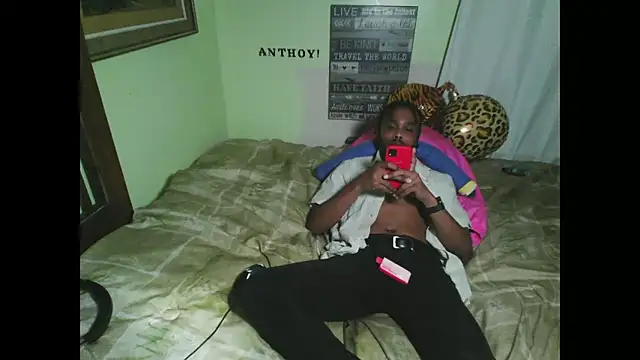 Snapshot of anthonyroth chatting on 17, 11, 2025 anthonyroth online show from 17, 11, 2025