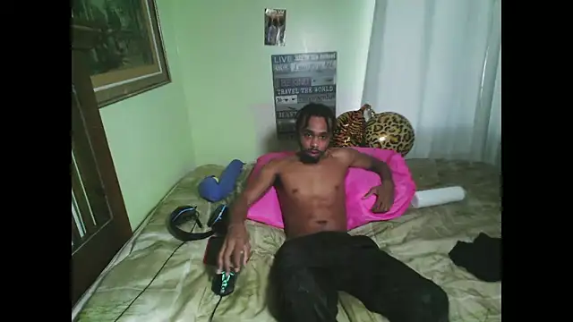 Snapshot of anthonyroth chatting on 14, 11, 2025 anthonyroth online show from 14, 11, 2025