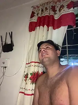 Snapshot of Mr_brian03 chatting on 28, 6, 2026 Mr brian03 online show from 28, 6, 2026