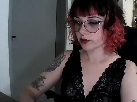 Snapshot of Acid_Girl_Ofc chatting on 17, 10, 2025 Acid Girl Ofc online show from 17, 10, 2025