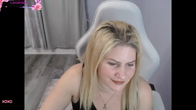 BellaStar84 online show from 15, 10, 2025