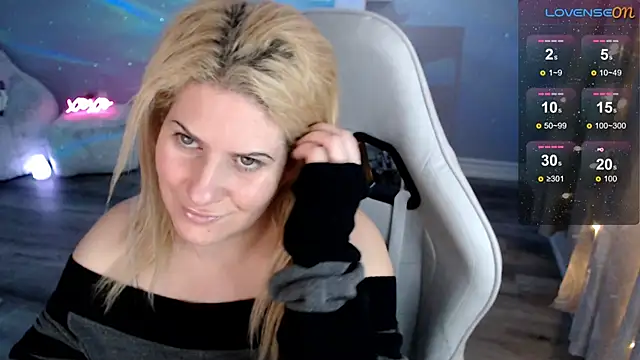 BellaStar84 online show from 3, 2, 2026