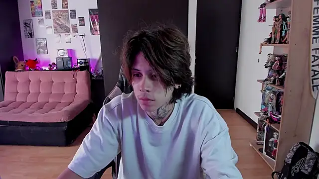 Snapshot of xIce_Boy chatting on 19, 5, 2026 xIce Boy online show from 19, 5, 2026