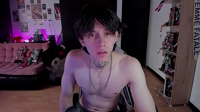 Snapshot of xIce_Boy chatting on 5, 6, 2026 xIce Boy online show from 5, 6, 2026