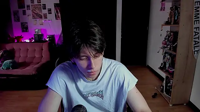 Snapshot of xIce_Boy chatting on 29, 5, 2026 xIce Boy online show from 29, 5, 2026