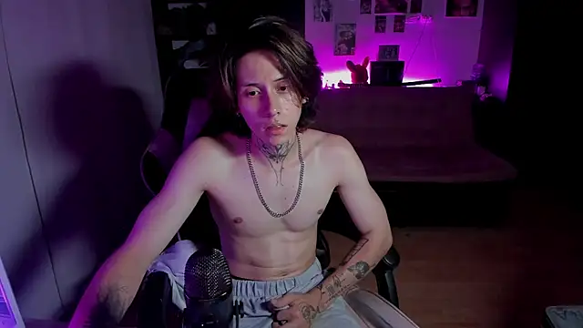 Snapshot of xIce_Boy chatting on 15, 5, 2026 xIce Boy online show from 15, 5, 2026