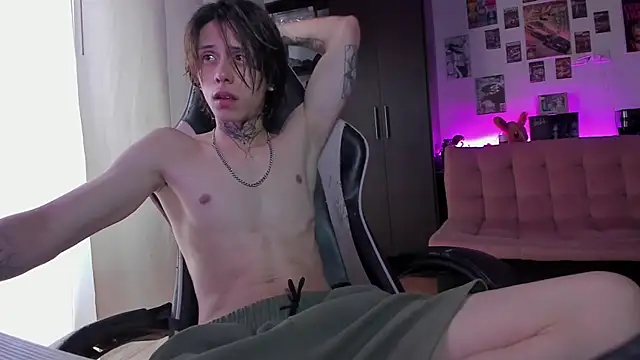 Snapshot of xIce_Boy chatting on 7, 5, 2026 xIce Boy online show from 7, 5, 2026