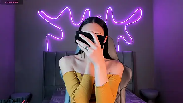 Snapshot of madison__rey chatting on 3, 12, 2025 madison rey online show from 3, 12, 2025