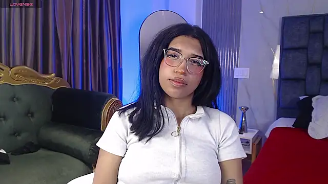 Karin Ks online show from 15, 2, 2026