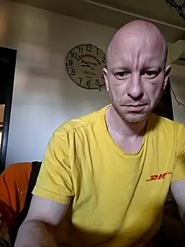 Snapshot of svenpfeifer chatting on 23, 4, 2026 svenpfeifer online show from 23, 4, 2026