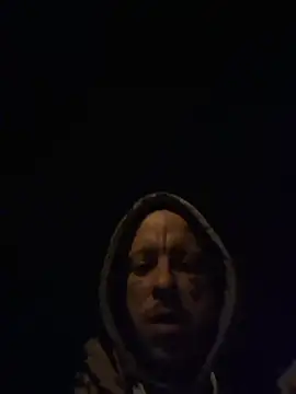 Snapshot of svenpfeifer chatting on 19, 12, 2025 svenpfeifer online show from 19, 12, 2025