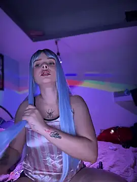 LoganPeny online show from 17, 11, 2025