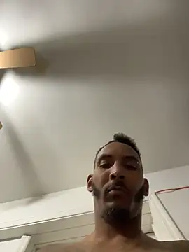 Snapshot of Foxdaguy chatting on 23, 11, 2025 Foxdaguy online show from 23, 11, 2025