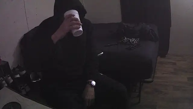 Muffdiver718 online show from 7, 3, 2026