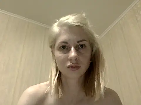 Snapshot of _Black-Panther_ chatting on 13, 6, 2026 Black-Panther online show from 13, 6, 2026