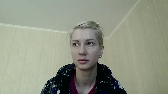 Snapshot of _Black-Panther_ chatting on 19, 6, 2026 Black-Panther online show from 19, 6, 2026