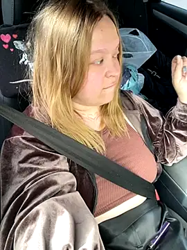 Snapshot of IMHORNYWET chatting on 12, 9, 2025 IMHORNYWET online show from 12, 9, 2025