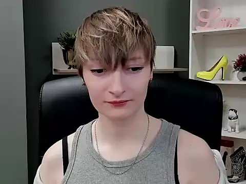 hottieBlair online show from 21, 10, 2025