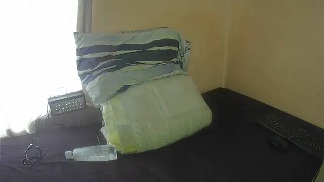 XhosaBoobs4U online show from 7, 11, 2025