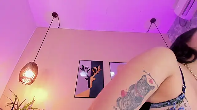 MelinaCruz online show from 12, 1, 2026