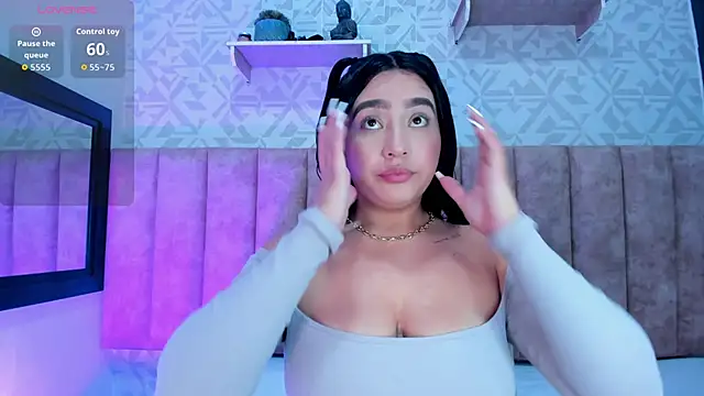 MelinaCruz online show from 9, 10, 2025