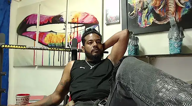 BladeFoxxx1 online show from 23, 3, 2025