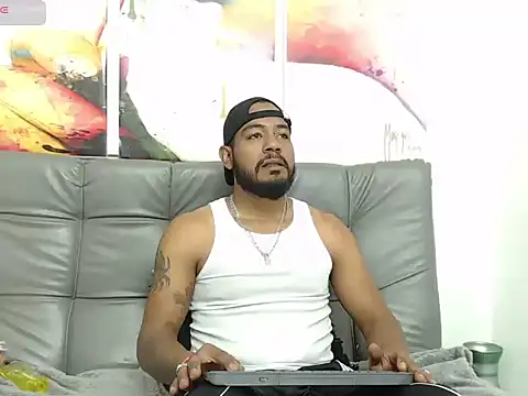 BladeFoxxx1 online show from 27, 10, 2025