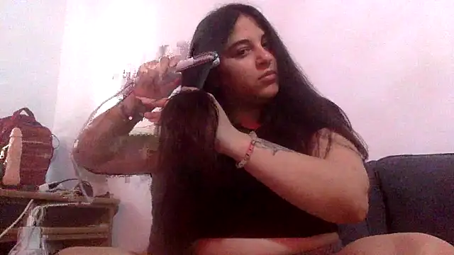 Veramaia online show from 19, 5, 2026