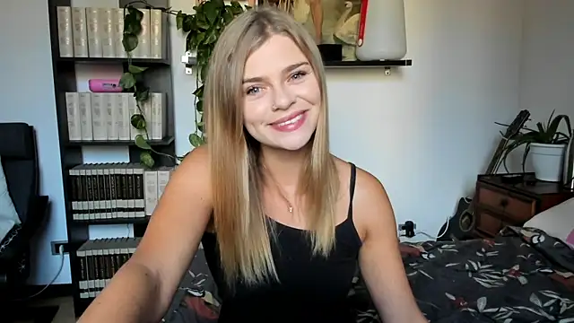 HaleyReedme online show from 23, 9, 2025