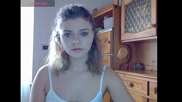 HaleyReedme online show from 18, 3, 2025